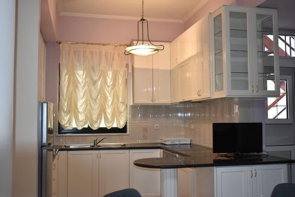 Apartment Comfortable Opposite The Park *